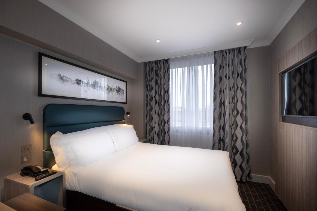 Where to Stay in Camden: 4 Best Resort-Style Hotels