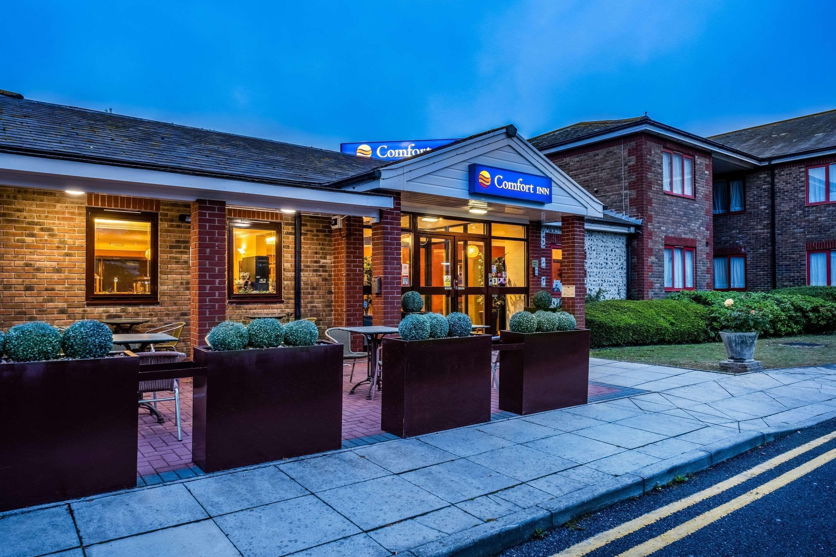 4 Smart Budget Hotels in South Downs Worth Booking